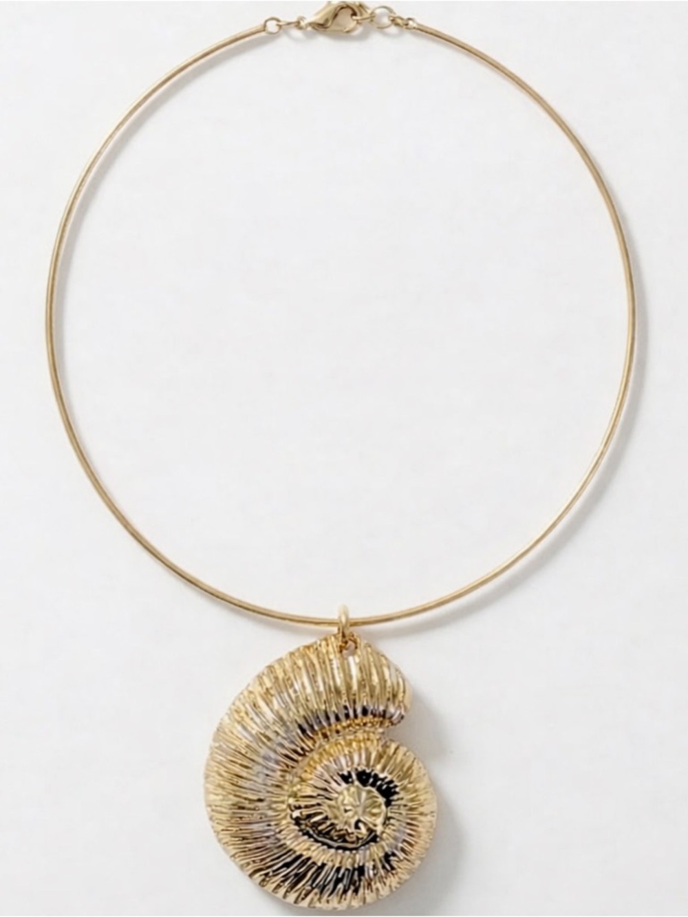 Textured Gold Nautilus Pendant Choker Necklace 14K plated